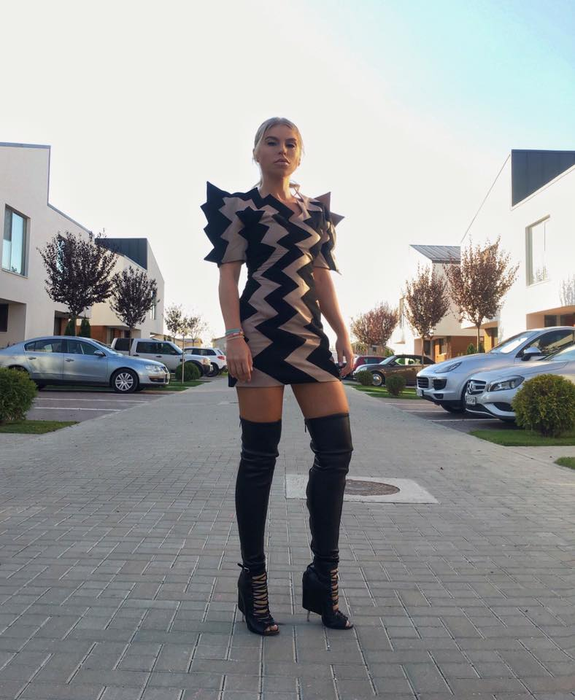 Corina Bud a ajuns de urgenţă la spital! În ce stare se află