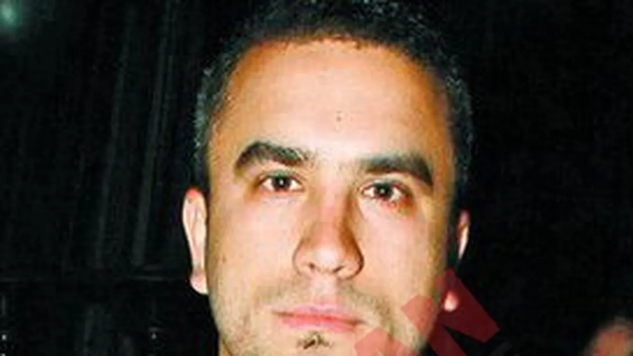 Zoli, liderul trupei Sistem: Nu am aruncat niciodata gunoaie pe jos