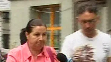 VIDEO Magda Catone si-a luat bodyguard! Nu vorbeste cu jurnalistii despre starea de sanatate a lui Serban Ionescu!