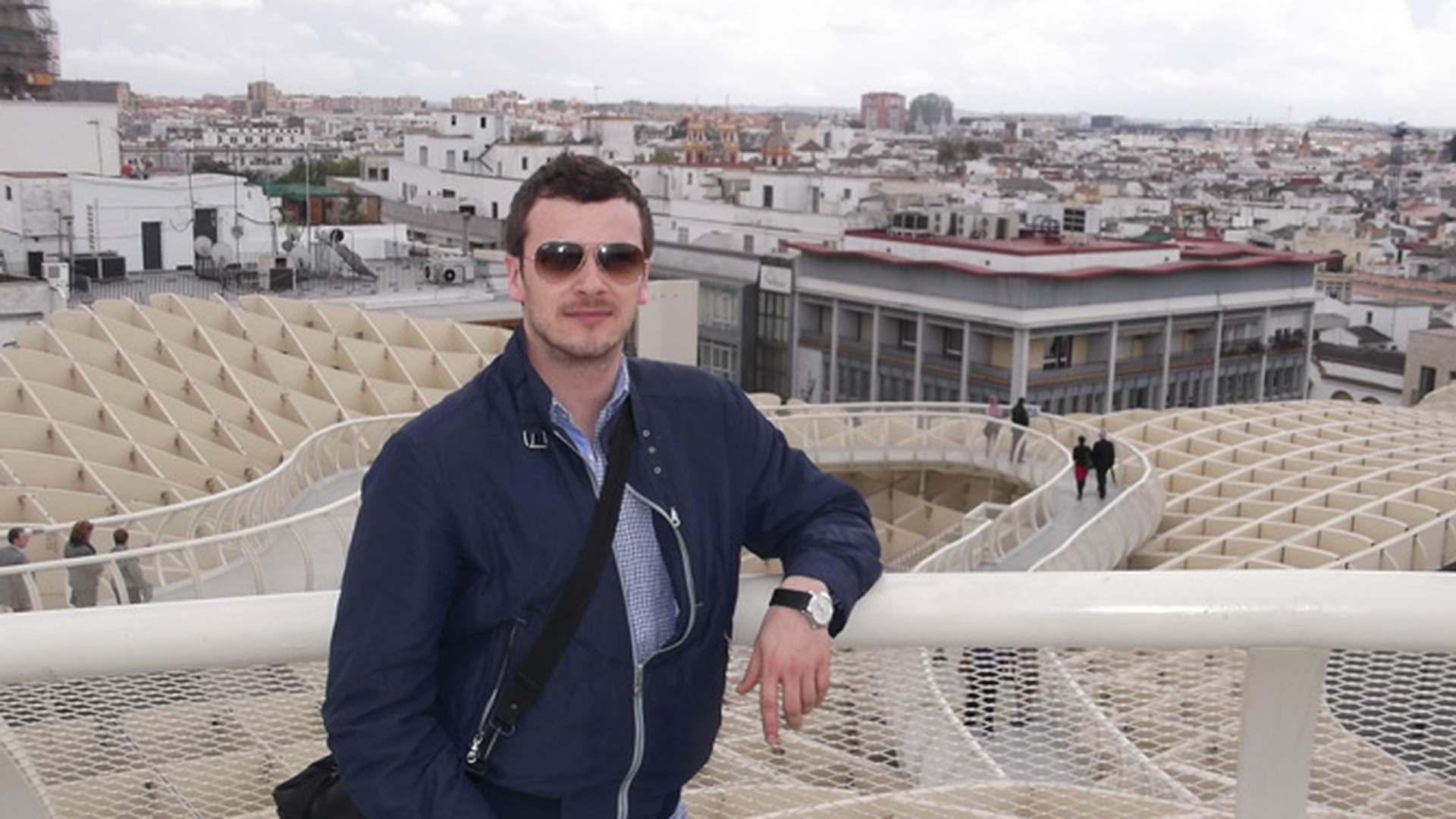Dan Cruceru, vacanta la Sevilla de Pastele catolic: "Am sfarsit cu dureri fantastice de picioare dupa 5 ore de mers pe jos"