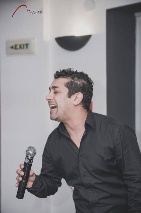 Vă mai amintiţi de VALENTIN DINU, concurentul preferat al ANDREI, de la “Românii au talent“? Uite cât de mult s-a schimbat