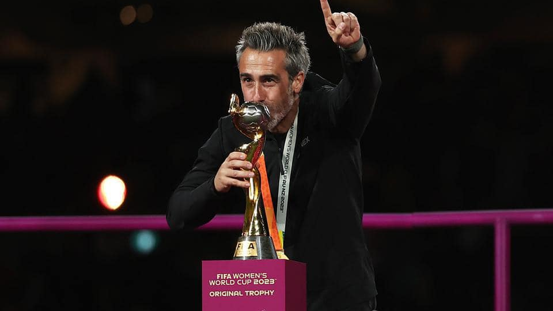 Un nou gest scandalos dat în vileag la naționala de fotbal feminin a Spaniei. Ce a făcut antrenorul imediat după ce echipa a marcat în finală