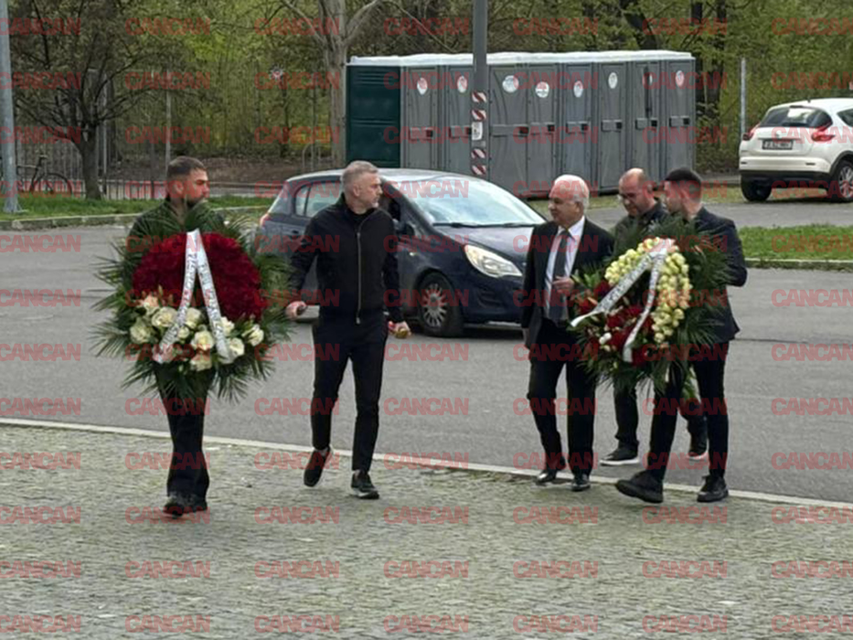 Anghel Iordănescu și fiii lui au venit la ceremoniile funerare ale lui Mircea Lucescu