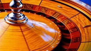Un grec a pariat 2,5 euro la un cazinou online si a castigat trei milioane!