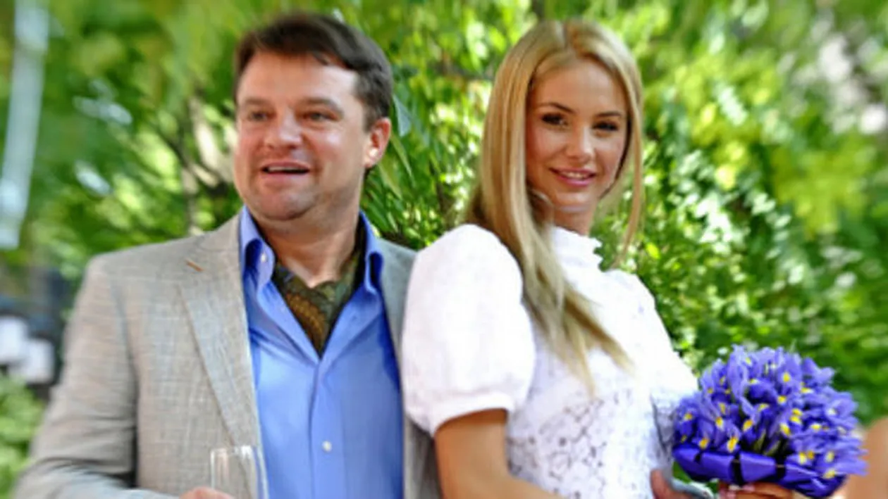 La prima noastra intalnire am inotat si mi-a aratat licuriciul in mare! Vezi cine a facut declaratia asta sincera