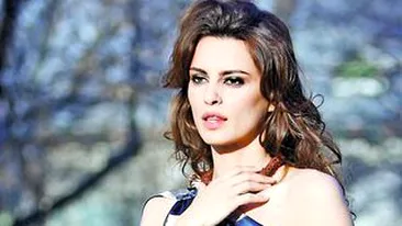 Celebrele modele lupta cu cartile pe fata pentru suprematie. Razboi total intre Menghia si Ghenea