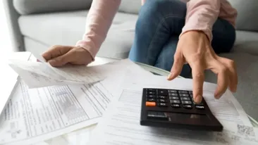 Cum pot avea românii facturi mai mici la gaze și curent. Metoda simplă de care trebuie să țină cont la semnarea contractului