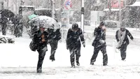 PROGNOZA METEO. Ninsori, viscol şi ploi după temperaturi de 15 grade, inclusiv în Bucureşti