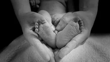 Cel mai tânăr bolnav COVID din țară a murit la Spitalul de Copii „Sfânta Maria” Iași. Fetița avea doar două luni