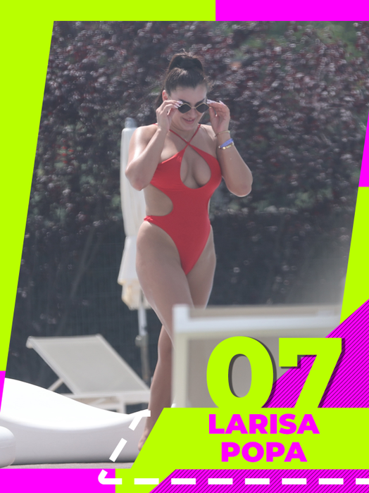 Soția lui Mutu, între Iuliana Pepene și Babs! Retrospectiva verii: TOP 30 sexy-vedete de vis, care au făcut show total pe litoral