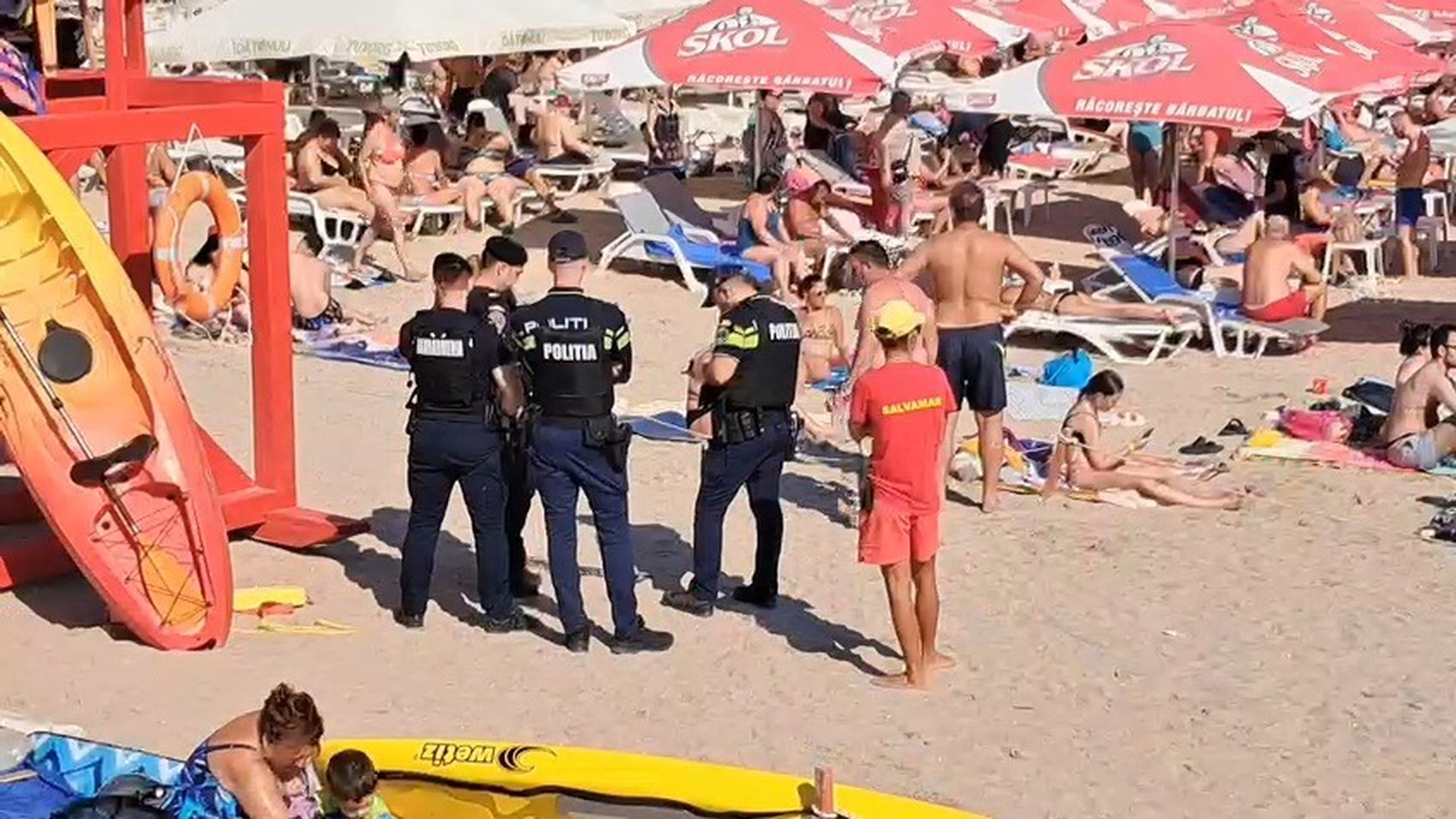 Alertă pe litoralul românesc. Un turist a scos din mare un posibil fragment de dronă, la Eforie Nord