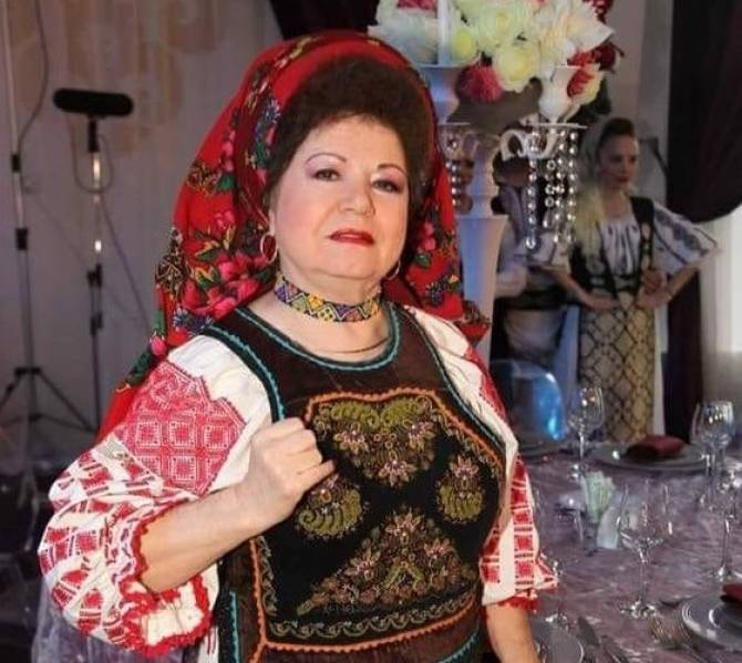 Are 73 de ani și iubește cu foc! Saveta Bogdan, mărturisiri despre iubitul ei: ”Îl simt puțin gelos...”