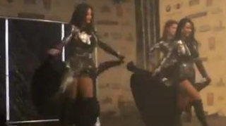 VIDEO Andreea Balan si dansatoarele ei o imita pe Beyonce! Vezi cum i-au copiat coregrafia!