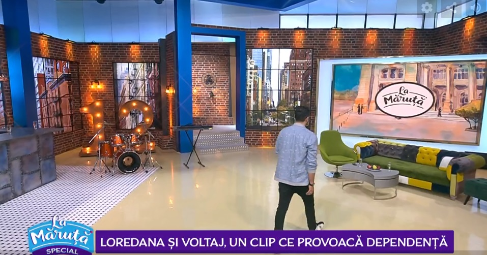 Loredana Groza, cu zonele intime la vedere în direct la Pro TV, în emisiunea lui Cătălin Măruță