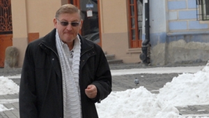 Il mai tii minte pe Ilie “Gigacalorie”, cel mai bogat bugetar din Romania? Ce s-a ales de el si cum a ajuns sa traiasca el acum!