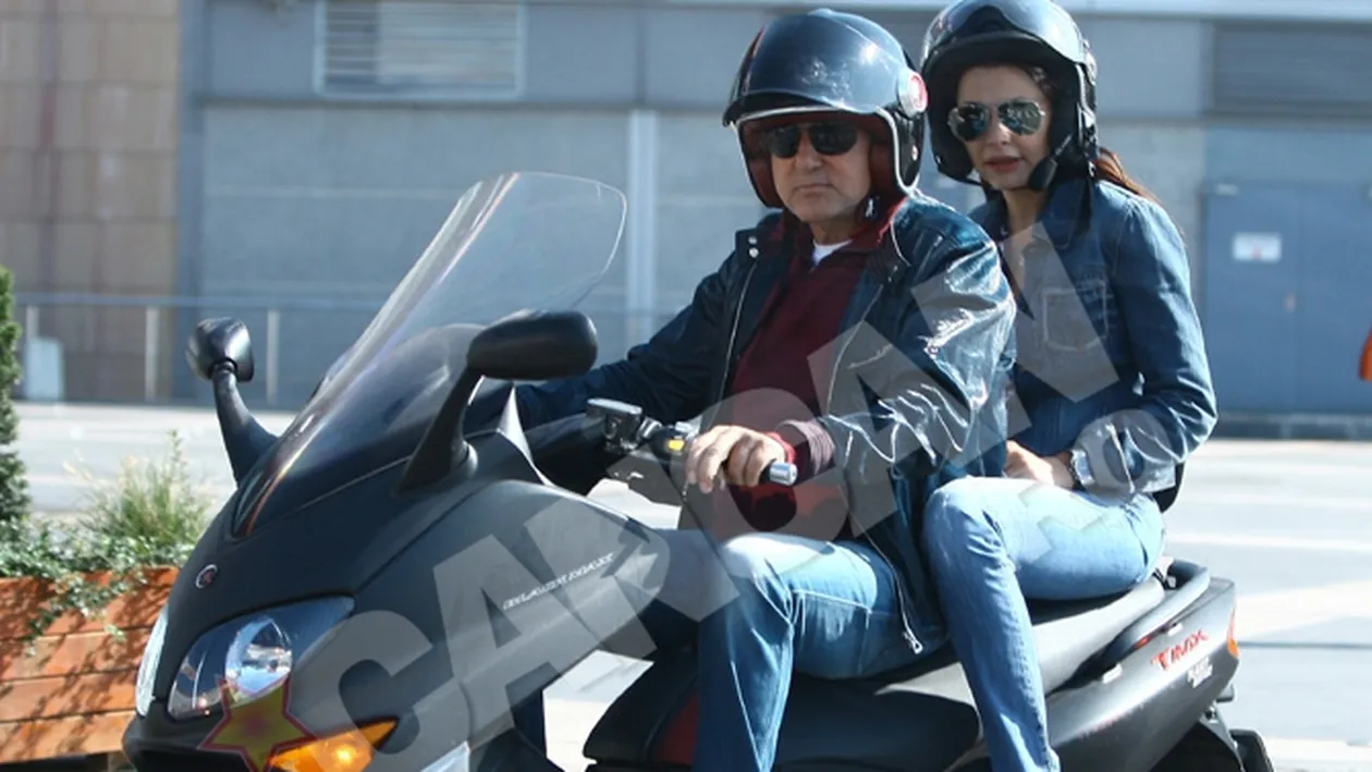 Brigitte si Ilie Nastase traiesc periculos. Au renuntat la masina de lux in favoarea scuterului