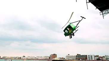 Ce busitura a luat o prezentatoare britanica!