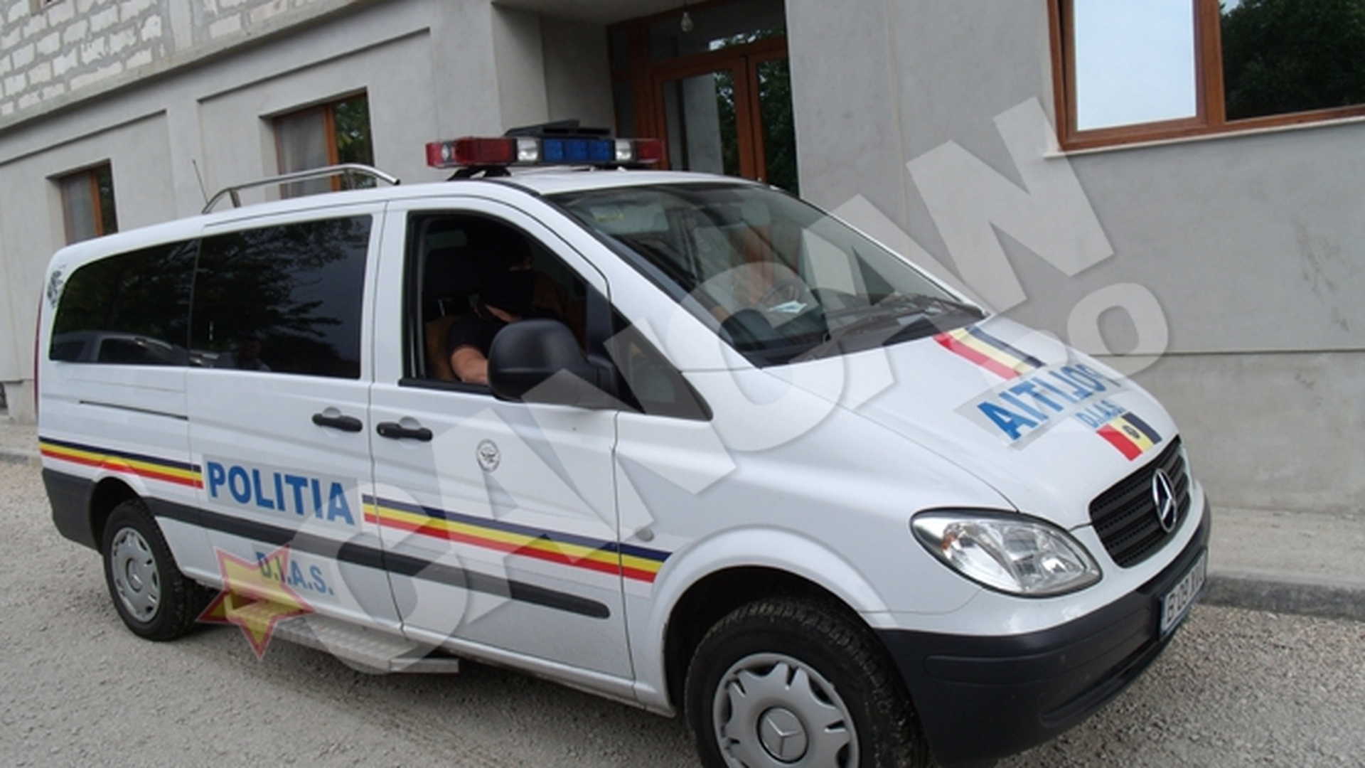 "Mascatii" s-au rebranduit
