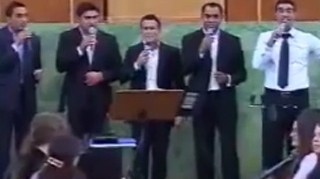 VIDEO Asta e cel mai nou hit de pe net! Da-l pe Facebook si garantat o sa-l auzi pe Becali fredonandu-l! - "Dumnezeeeeu e taria mea, cand povara este grea!"