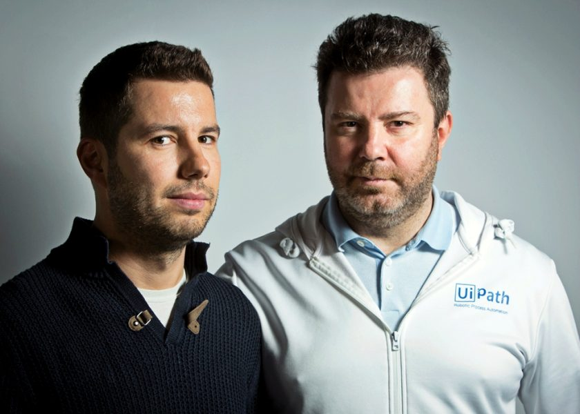 Daniel Dines şi Marius Tîrcă au pus bazele start-up-ului UiPath 
(sursa foto: businessmagazin.ro)