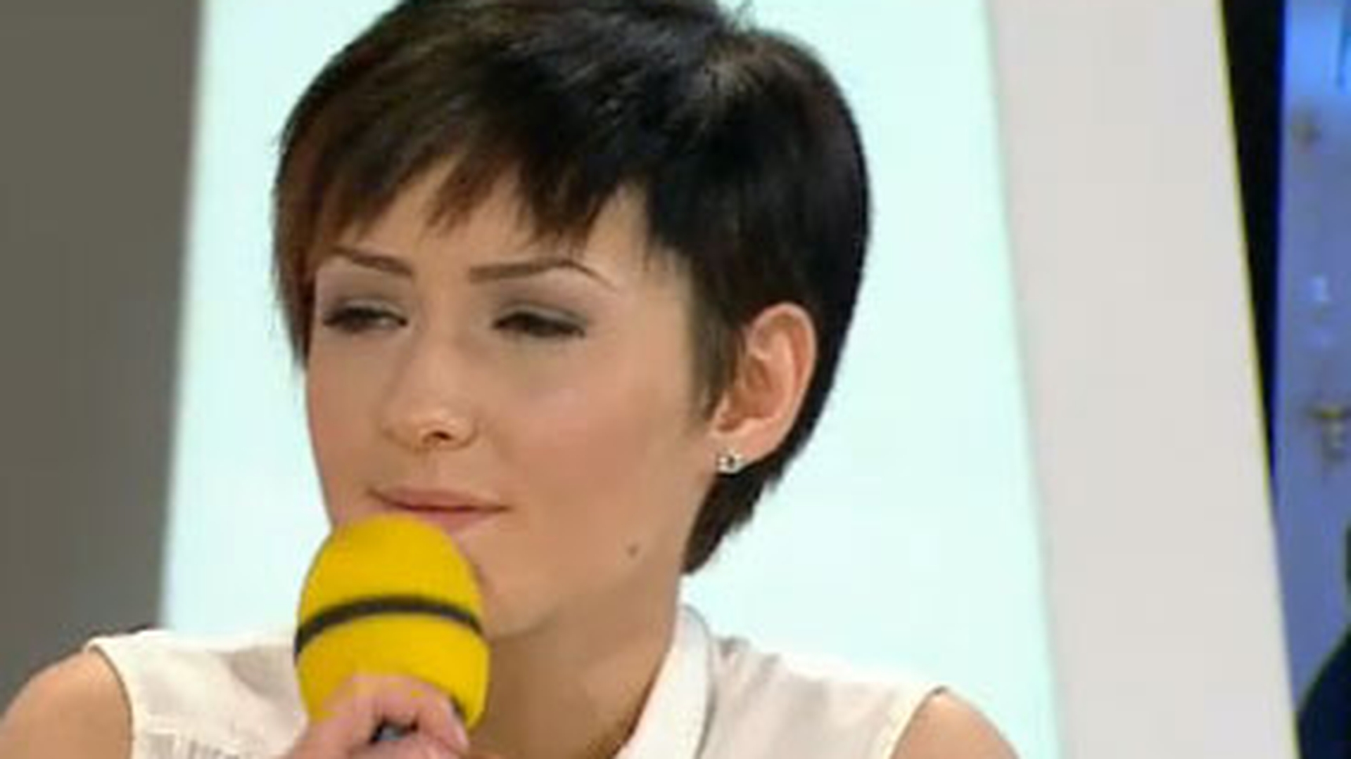 Fata lui Horia Moculescu s-a transformat intr-o femeie fatala! Nidia se pregateste acum sa se imbogateasca!