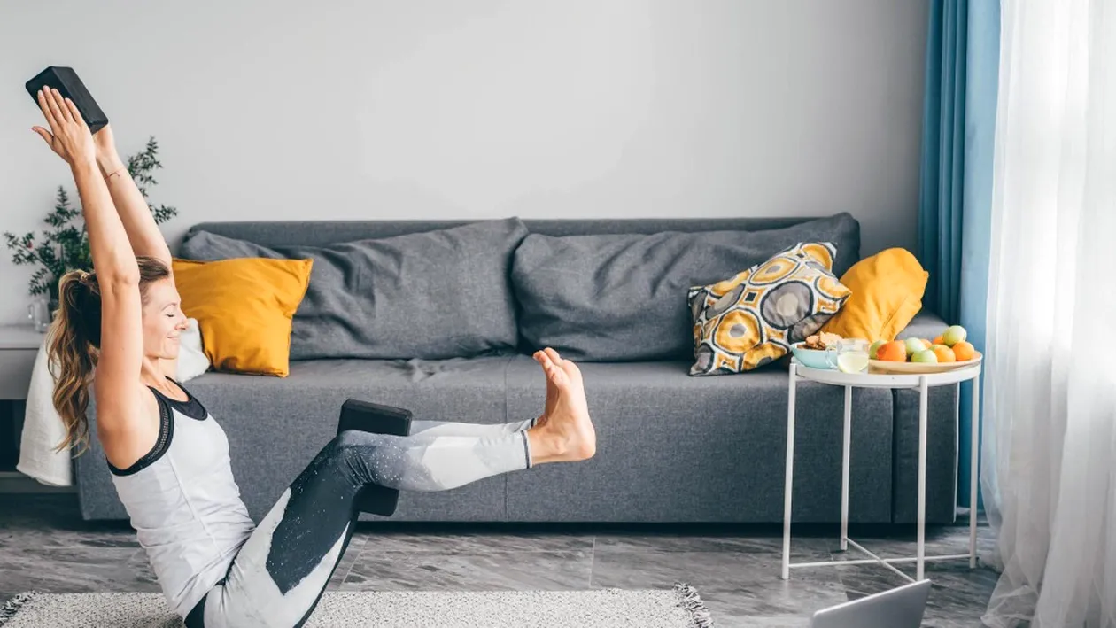 (P) 7 greșeli frecvente când te antrenezi acasă (și cum să le eviți pentru rezultate mai bune)