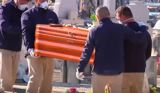 Ți se face pielea de găină! Cum arată o înmormântare pe vreme de pandemie COVID-19