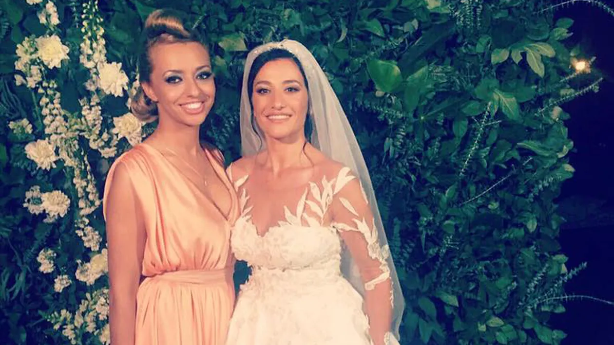 CLAUDIA ex-Sexy, nuntă ca în poveşti! Cum arată cântăreaţa în rochie de mireasă, alături de soţul ei, GABI BĂDĂLĂU