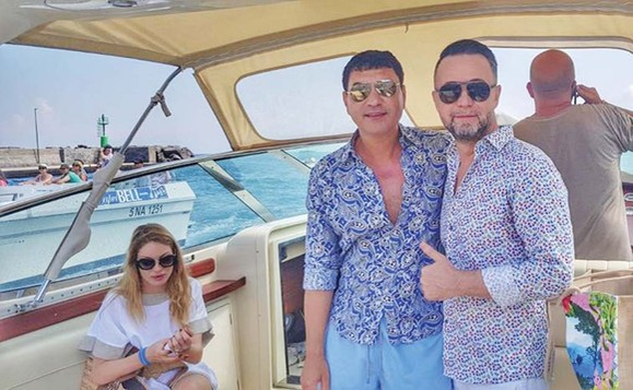 Cristi Borcea s-a distrat pe iaht cu Valentina în Italia, Mihaela la piscină cu iubitul „șofer”