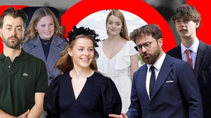 8 membri ai Familiei Regale Britanice despre care probabil nu ai auzit niciodată. Printre ei se numără un DJ și un designer de bijuterii