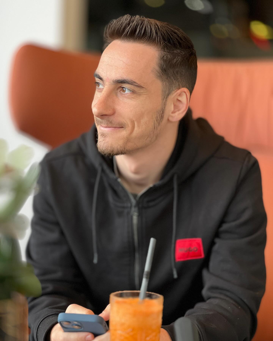Cum se simte soția lui Alexandru Raicea, după ce a fost bătuta în supermarket. Cine sunt agresorii ei