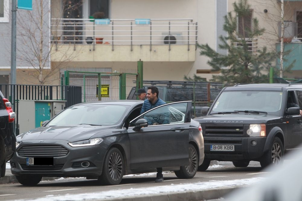 Dorel și-a adus aminte că mai are și altă treabă