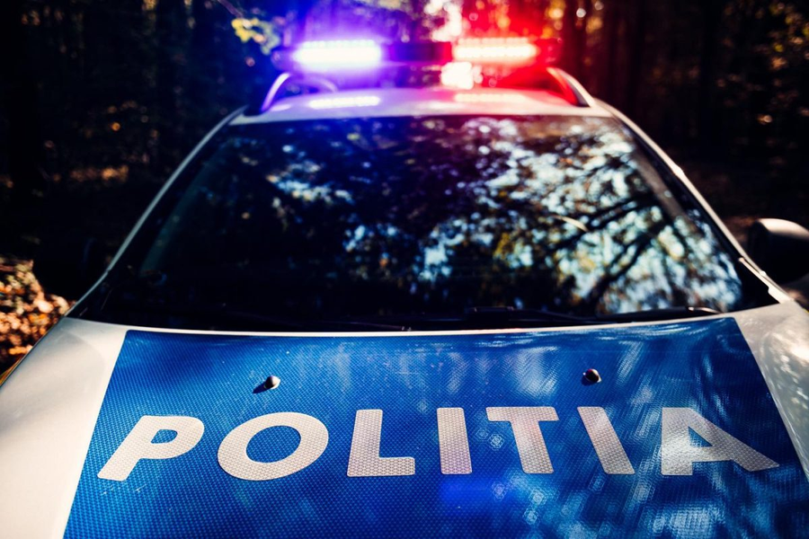 Mașină de poliție. Sursă foto: Facebook