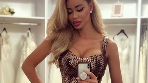 După faptă, și răsplată! Cu cine a petrecut Bianca Drăgușanu de Revelion, după ce Alex Bodi s-a împăcat cu fosta soție