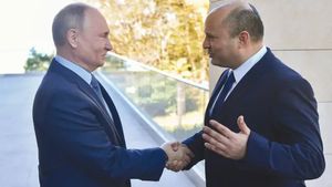 Vladimir Putin și-a cerut scuze în fața premierului israelian, Naftali Bennett, după comentariile făcute de Serghei Lavrov