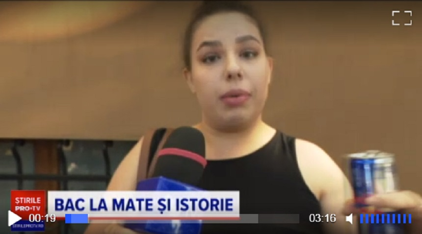 Râzi cu lacrimi! Cum s-a îmbrăcat această elevă din București, la proba de ieri de la Bacalaureat