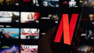 Netflix pregătește un nou serial SF de la creatorii unui fenomen global. Primele detalii despre producție