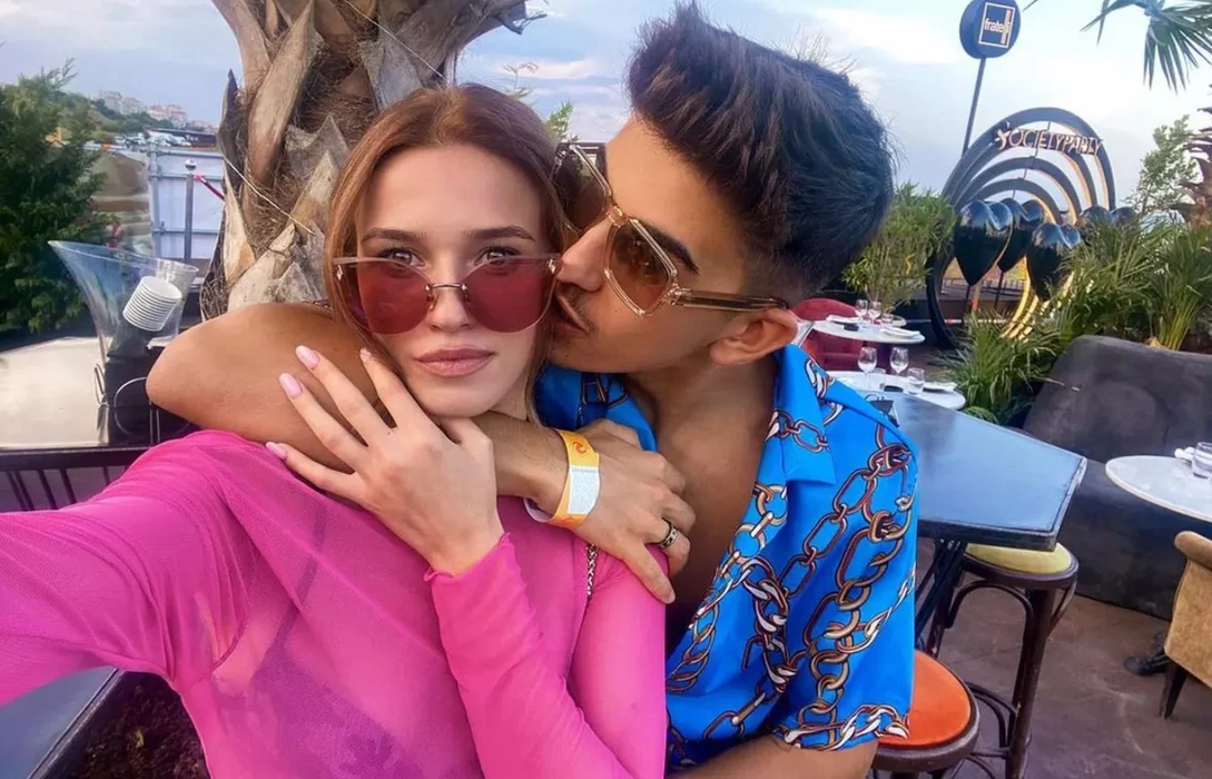 Cum au fost surprinși Sebastian Dobrincu și Ioana Ignat de Ziua Femeii, în Capitală. Acum totul e CLAR!