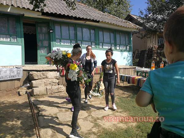 Imagini emoționante de la înmormântarea Biancăi Hîncu, fata găsită spânzurată în Huși. Mărturisire cutremurătoare făcută de iubitul adolescentei de 17 ani