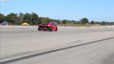 VIDEO! Accident spectaculos cu un Lamborghini! A apasat pedala la maxim si a ajuns in lac