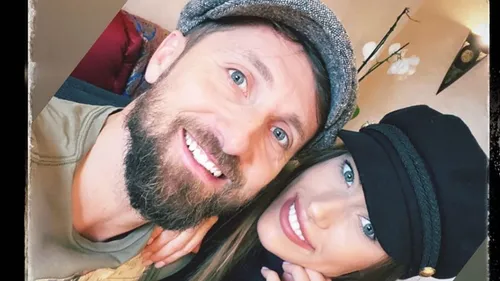 Dan Oțil nu se ascunde! Și-a strâns iubita de gât și a tras-o de păr, în timp ce tânăra era într-un live, pe Instagram. “Nu-ți mai arăta buricul!”