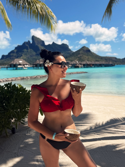 Corina Caragea, vacanță de vis! Cât a plătit pentru o singură masă în Bora Bora: „A meritat toți banii”
