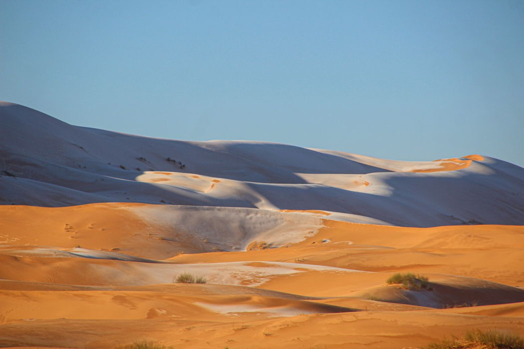 Picture dated January 8th shows a covering of snow and ice in the Sahara Desert near Ain Sefra in northwestern Algeria.SNOW has fallen on the SAND in the SAHARA Desert after temperatures dropped below freezing.Photographers took incredible pictures of rare SNOW and ICE in the Saharan desert in northwestern Algeria yesterday (Sat).The ice created stunning patterns in the sand after the area saw a sprinkling of snow fall unexpectedly.
Rare snow in Saharan desert, Algeria - 10 Jan 2022,Image: 651687298, License: Rights-managed, Restrictions: , Model Release: no, Credit line: Profimedia
