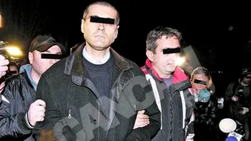 Teroristul din tramvaiul 41, incatusat de politie. Se excita cand le intepa cu acul