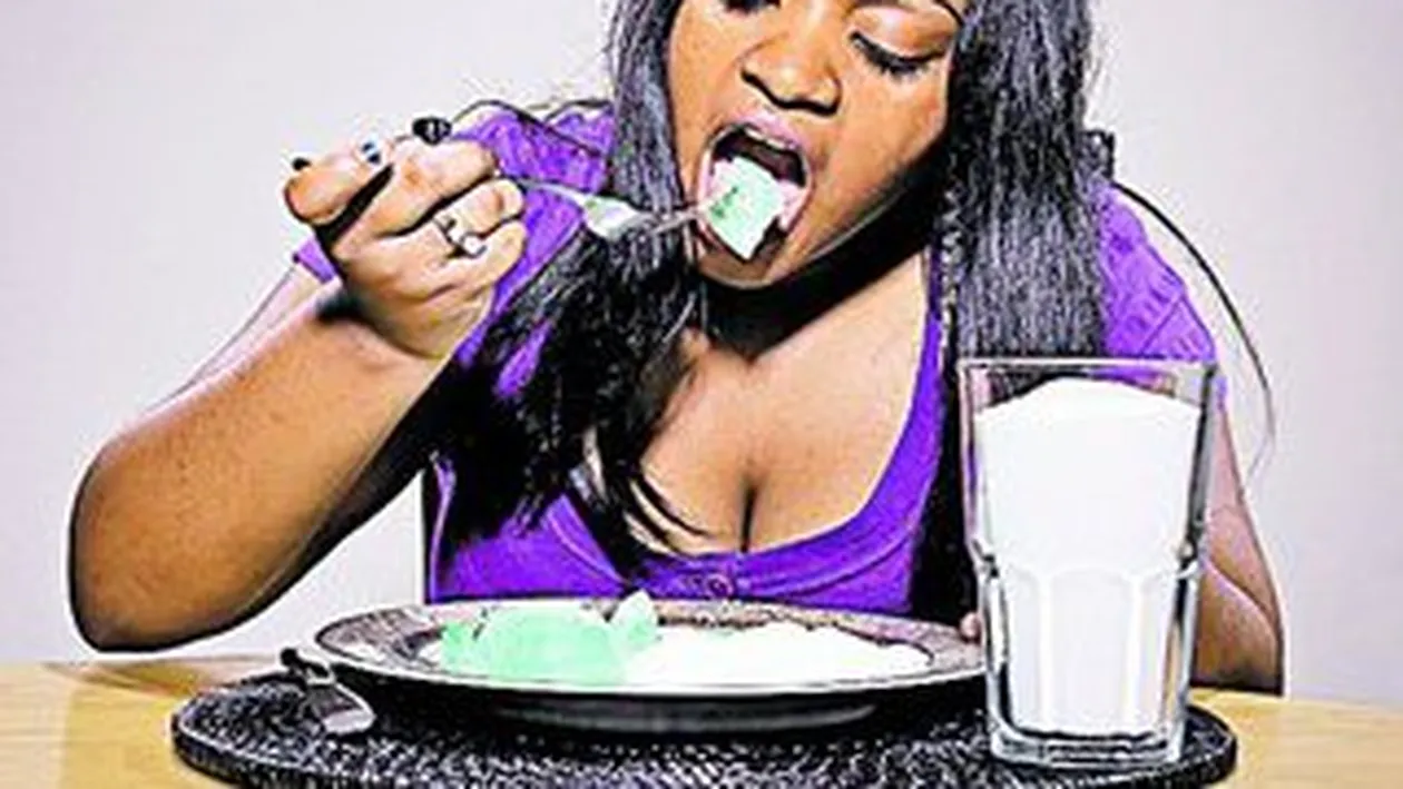 Mananca sapun si detergent