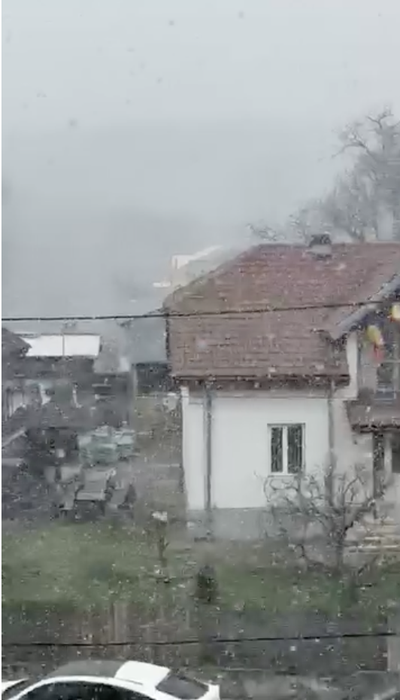 Cod galben de VISCOL și PLOI! Zonele în care va fi urgie în acest weekend, unde vine și înghețul