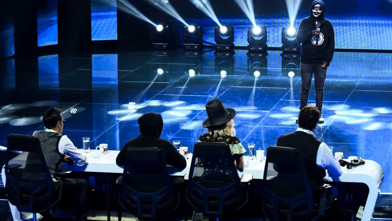 X Factor, 18 septembrie - Carla’s Dreams către Horia Brenciu și Ștefan Bănică Jr: ”Încă o zi de supărare maximă!”
