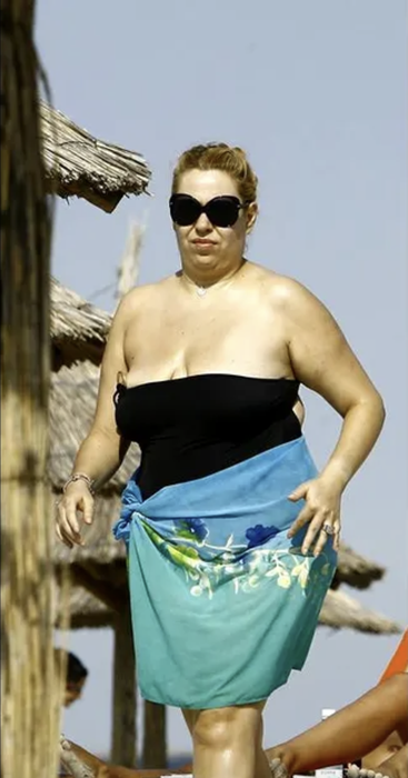 Cum arată Oana Roman în costum de baie, la 48 de ani. Și-a etalat silueta în Mamaia Nord GALERIE FOTO