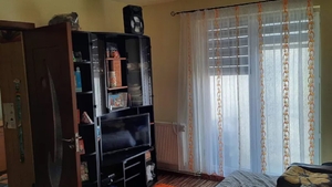 Orașul din România în care un apartament cu 2 camere costă 20.000 de euro. Se vinde mobilat și utilat