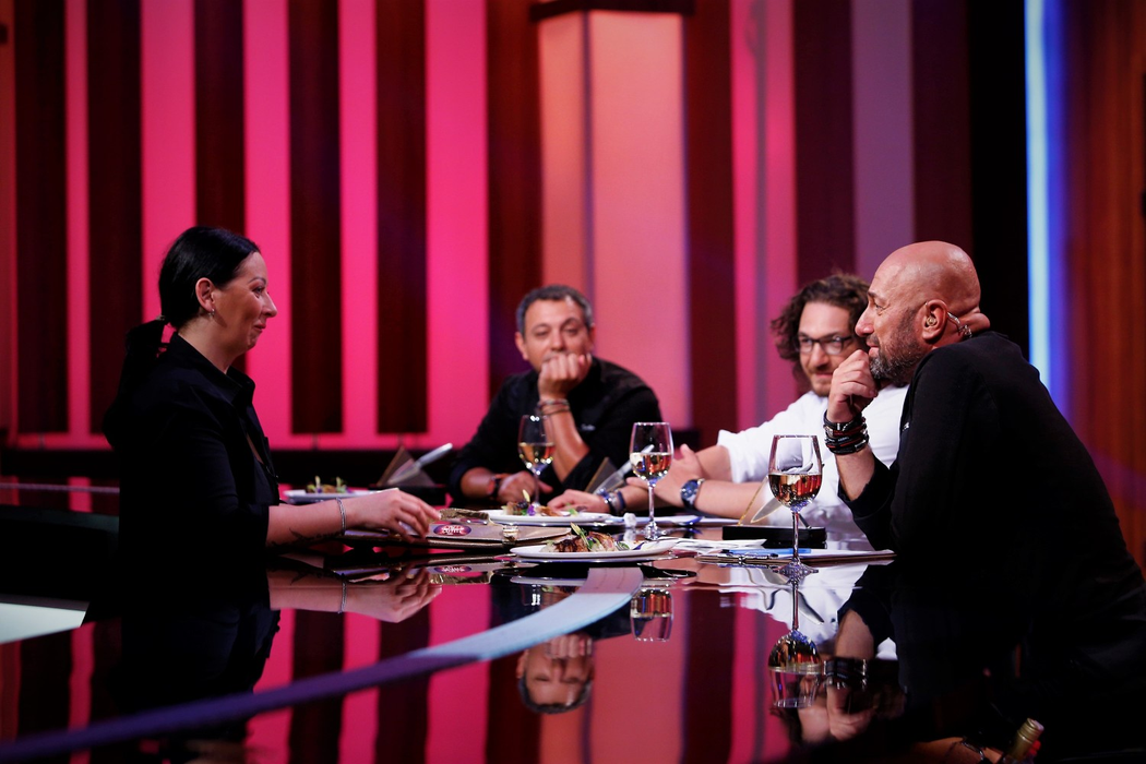 Antena 1 a umilit ProTv-ul! ”Chefi la cuțite”, lider de piață, luni seară